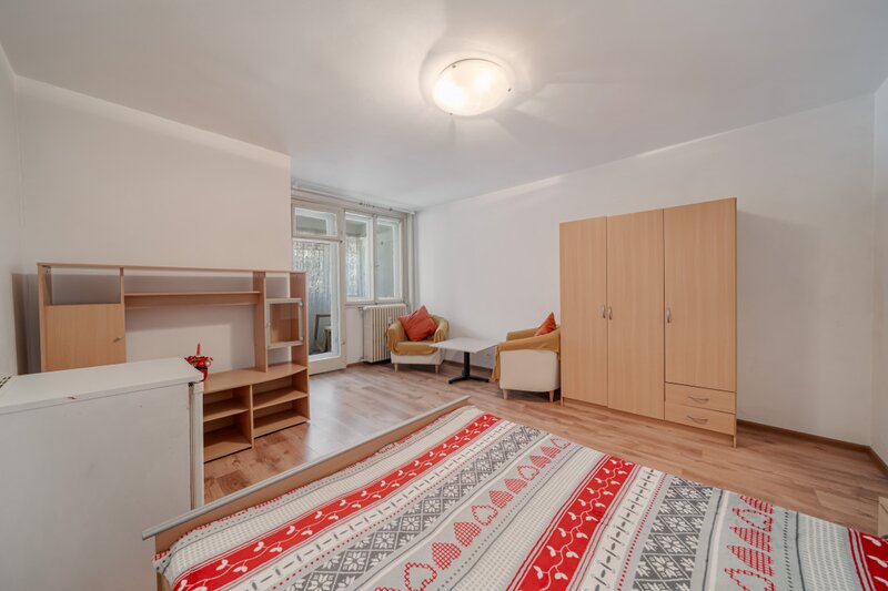 Sibiu 11, mobilata si utilata, 3 minute de metrou favorit, investitie excelenta