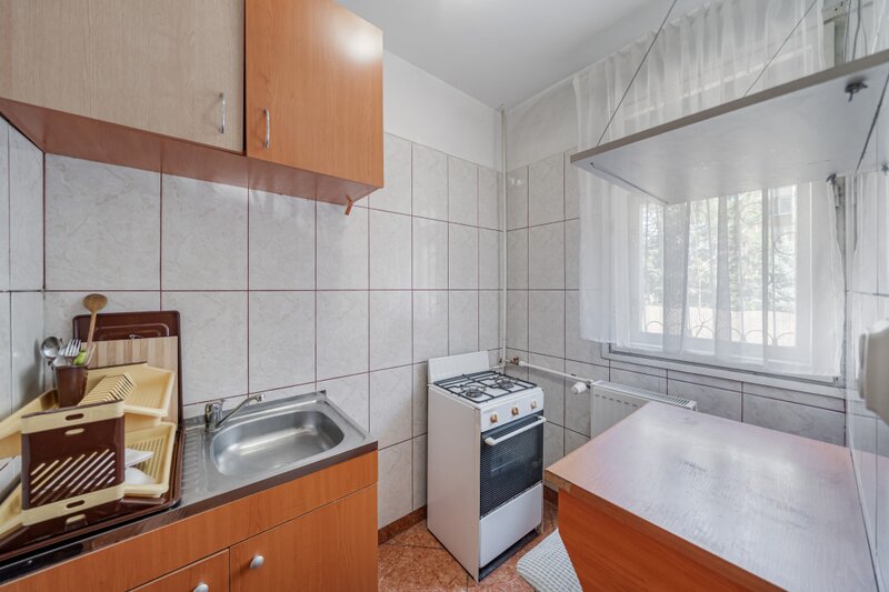 Sibiu 11, mobilata si utilata, 3 minute de metrou favorit, investitie excelenta